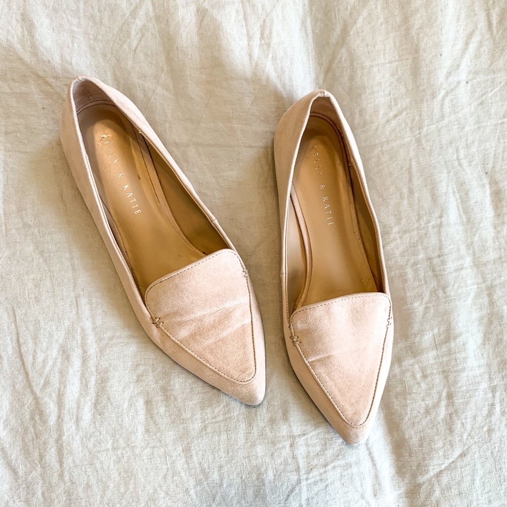 Kelly & Katie Light Pink Pointed Toe Flats